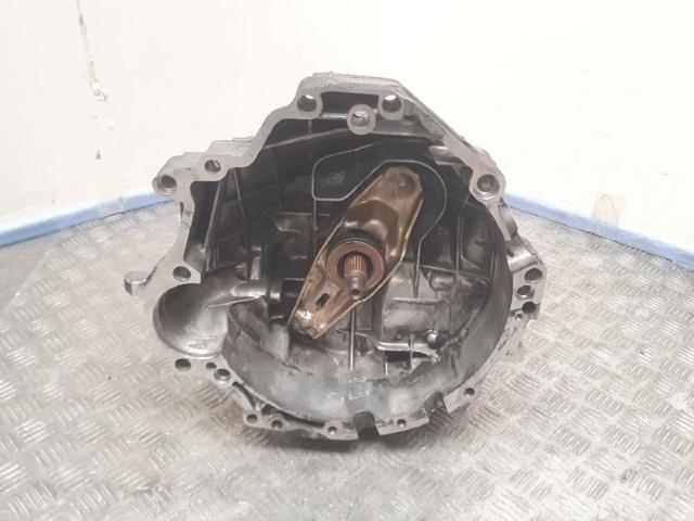 Mechaniczna skrzynia biegów w komplecie EEN VAG