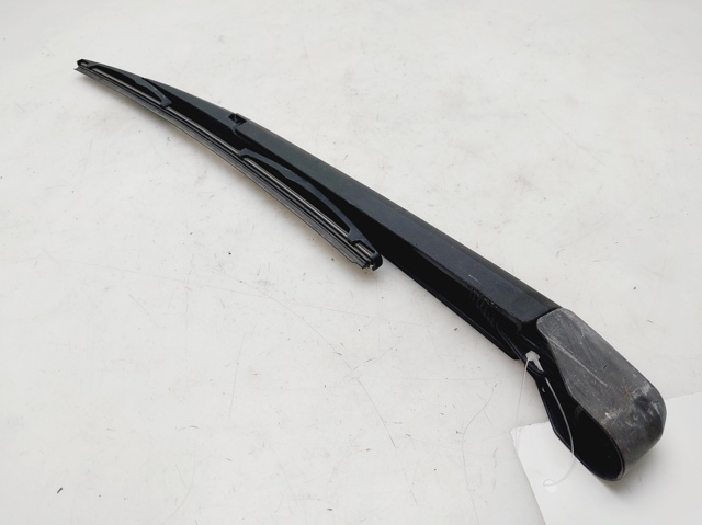 EG2167421 Mazda