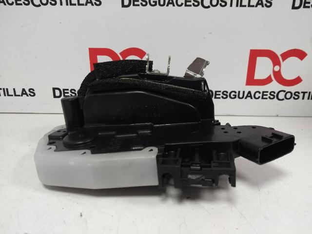 Zamek drzwi tylnych lewych EG450J NISSAN