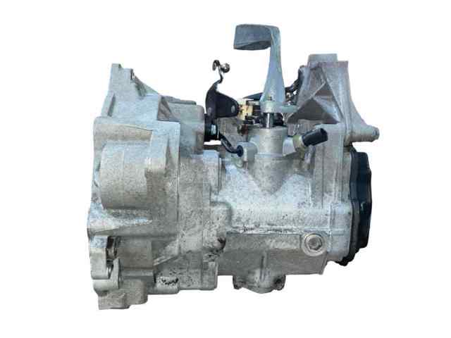 Mechaniczna skrzynia biegów w komplecie EGR VAG