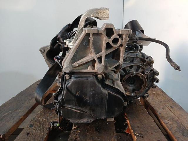 Mechaniczna skrzynia biegów w komplecie EGR VAG