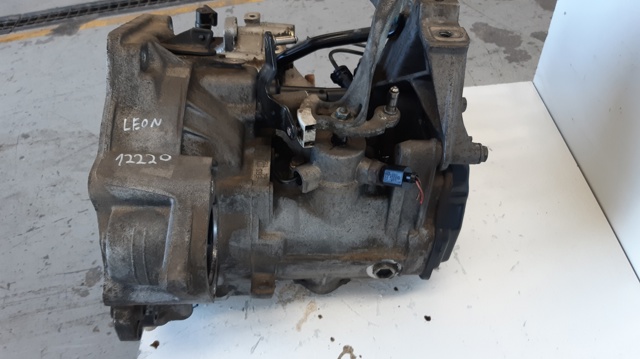 Mechaniczna skrzynia biegów w komplecie EGS VAG