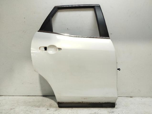Drzwi tylne prawe EGY17202XP MAZDA