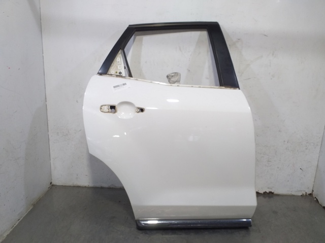 Drzwi tylne prawe EGY17202XP MAZDA