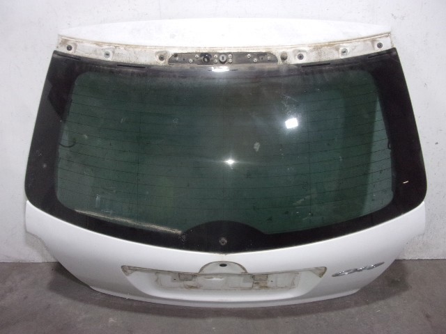 Drzwi tylne (bagażnika 3/5) EGY56202XD MAZDA