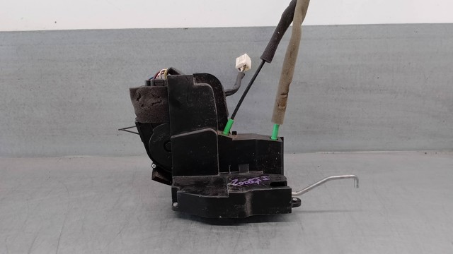 Zamek drzwi tylnych lewych EH1473310E MAZDA