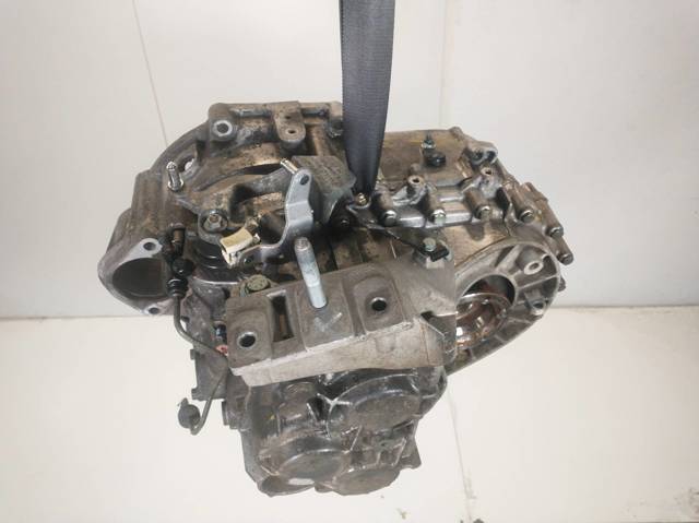 Mechaniczna skrzynia biegów w komplecie EHH VAG