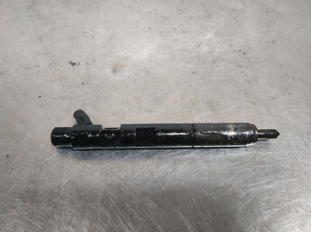 Wtryskiwacz paliwa EJBR01801A RENAULT