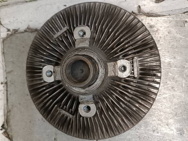 Sprzęgło wiskotyczne wentylatora chłodzenia Land Rover Discovery 2 LJ ,LT