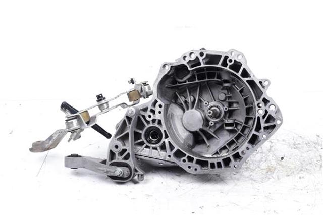 Mechaniczna skrzynia biegów w komplecie F17W355 OPEL