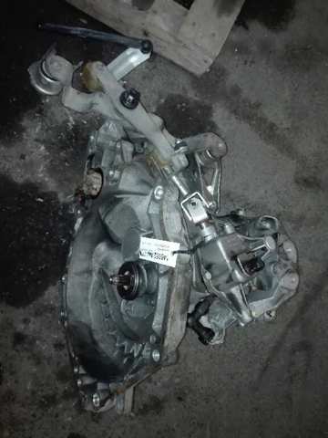 Mechaniczna skrzynia biegów w komplecie F17W355 OPEL