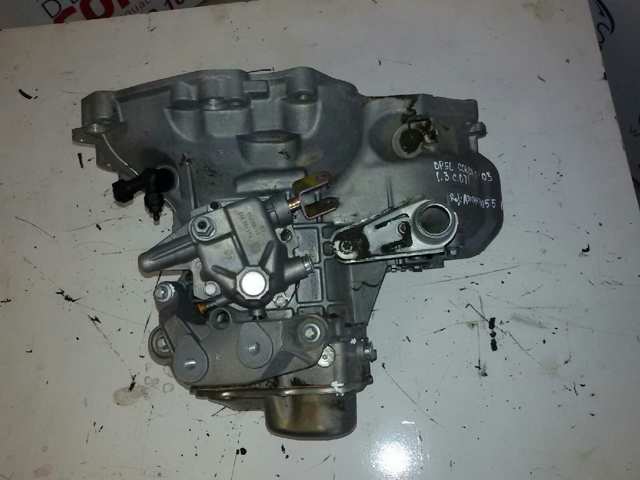 Mechaniczna skrzynia biegów w komplecie F17W355 OPEL
