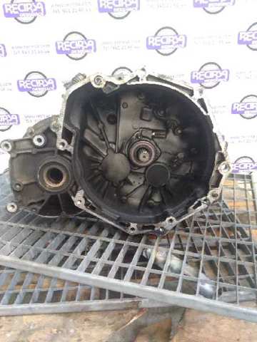 Mechaniczna skrzynia biegów w komplecie F23 OPEL