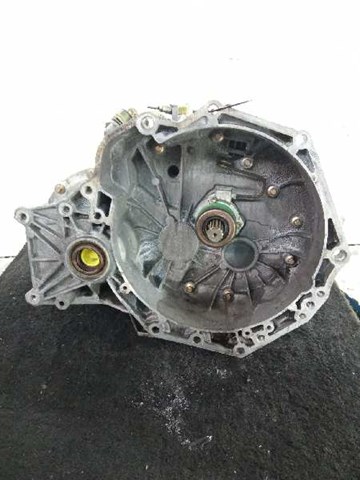 Mechaniczna skrzynia biegów w komplecie F23 OPEL