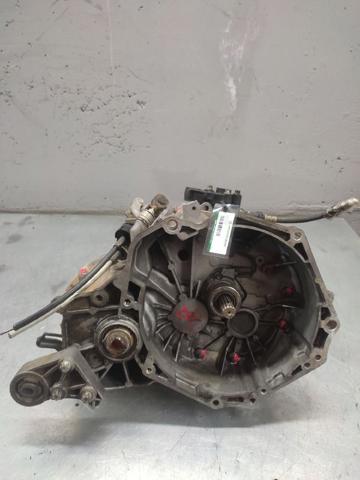 Mechaniczna skrzynia biegów w komplecie F23 OPEL