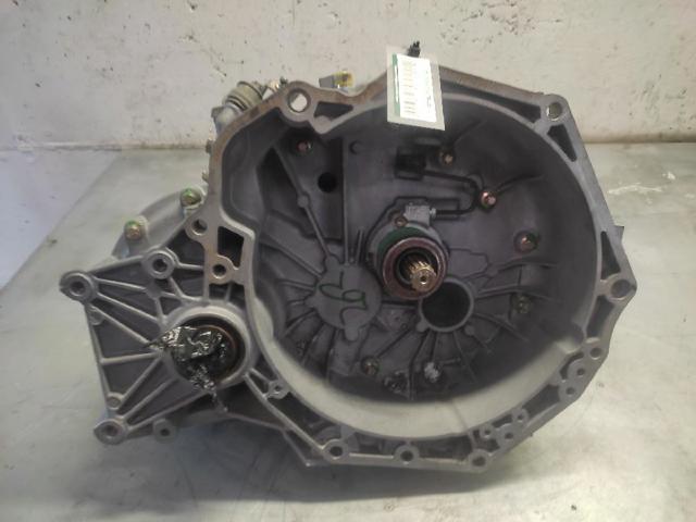 Mechaniczna skrzynia biegów w komplecie F23 OPEL