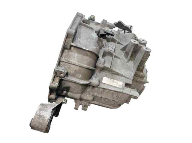 Mechaniczna skrzynia biegów w komplecie F23 OPEL