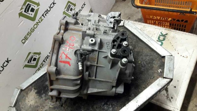 Mechaniczna skrzynia biegów w komplecie F23 OPEL