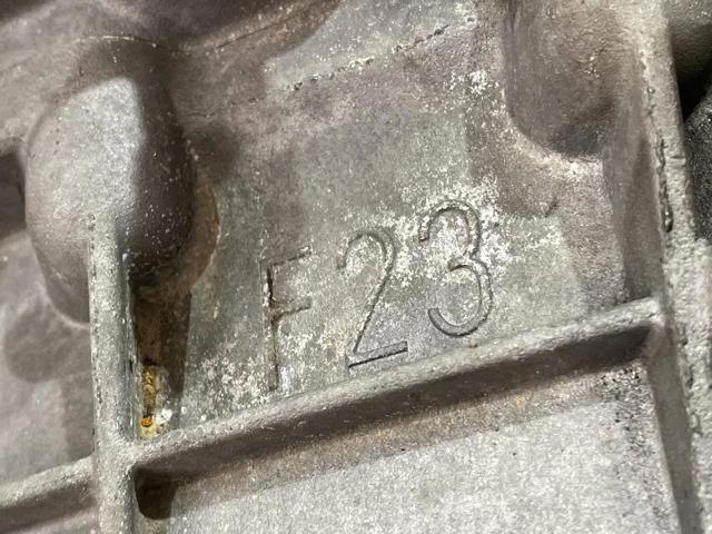 Mechaniczna skrzynia biegów w komplecie F23 OPEL