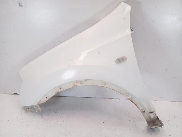 Błotnik przedni lewy F3101JD0M0 NISSAN