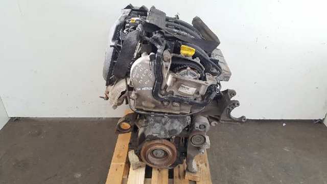 Silnik w komplecie F4P770 RENAULT
