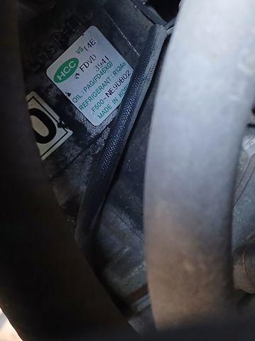 Sprężarka klimatyzacji F500NE9DB02 HYUNDAI
