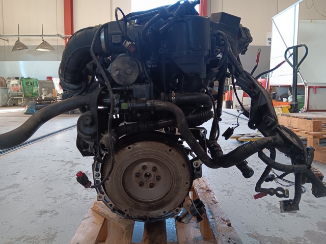 Silnik w komplecie F6JB FORD