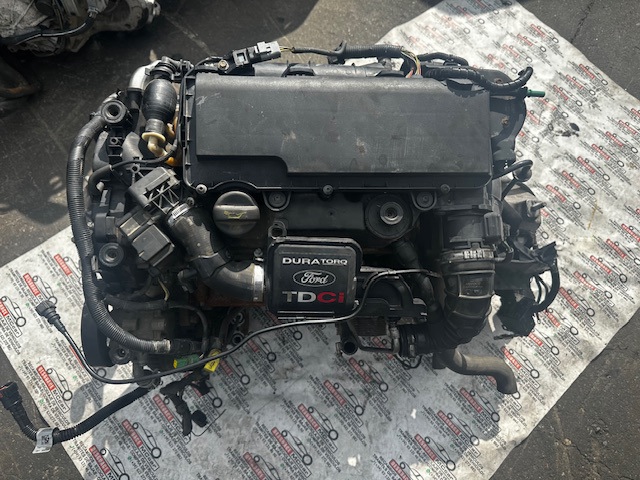 Silnik w komplecie F6JB FORD