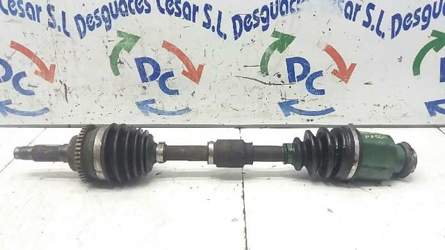 Kupić Półoś napędowa przednia prawa Mazda 323 VI BJ w dobrej cenie