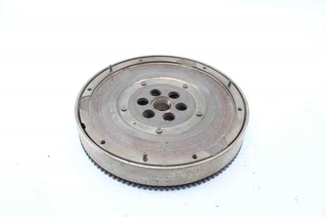 FM516477DD Ford
