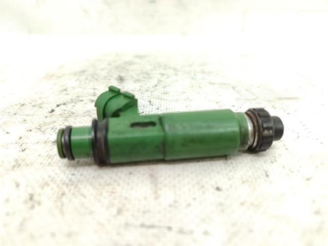 Wtryskiwacz paliwa Mazda 626 5 GW