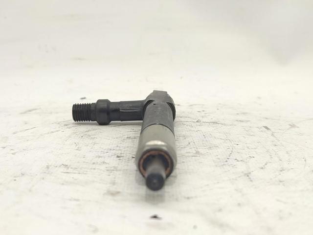 Wtryskiwacz paliwa Mazda 626 5 GW