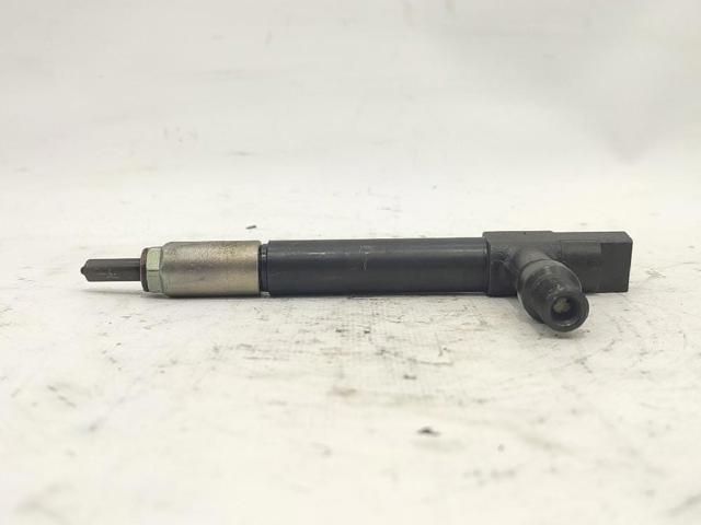 Wtryskiwacz paliwa Mazda 626 5 GW