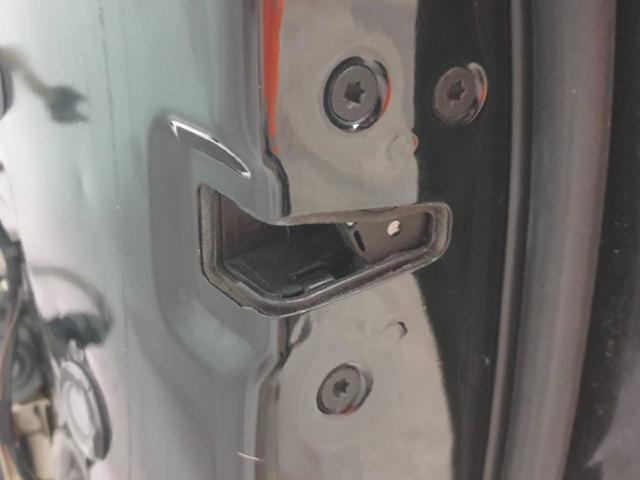 Zamek drzwi tylnych prawych FQM000145 LAND ROVER