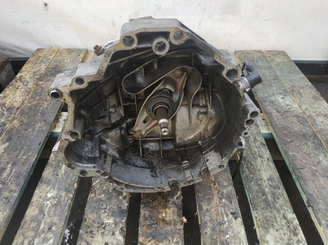 Mechaniczna skrzynia biegów w komplecie FRF VAG