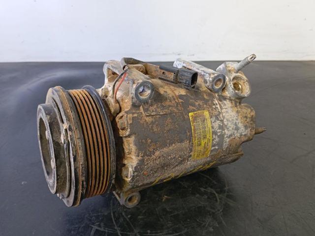 Sprężarka klimatyzacji FV4119D629DB FORD