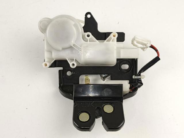 Zamek klapy bagażnika (3/5 drzwi tylnych) Mazda 6 GG