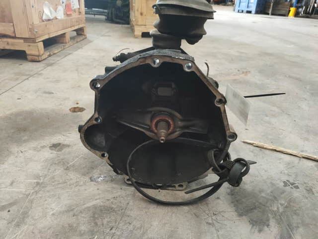 Mechaniczna skrzynia biegów w komplecie G285R VAG