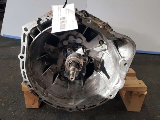 Mechaniczna skrzynia biegów w komplecie G3102009015 SSANG YONG