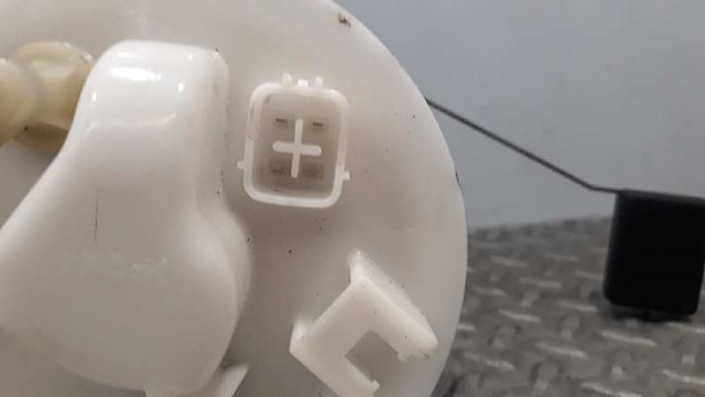 Czujnik poziomu paliwa w zbiorniku Mazda 6 GG