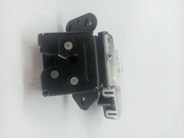 Zamek klapy bagażnika (3/5 drzwi tylnych) G33M62310A MAZDA