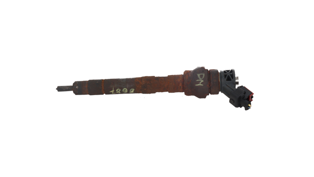 Wtryskiwacz paliwa G4D39K546AA LAND ROVER