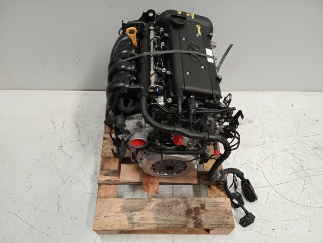 Silnik w komplecie KIA Cerato 3 YD