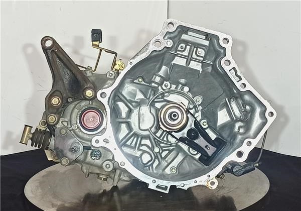 Mechaniczna skrzynia biegów w komplecie do Mazda Premacy CP