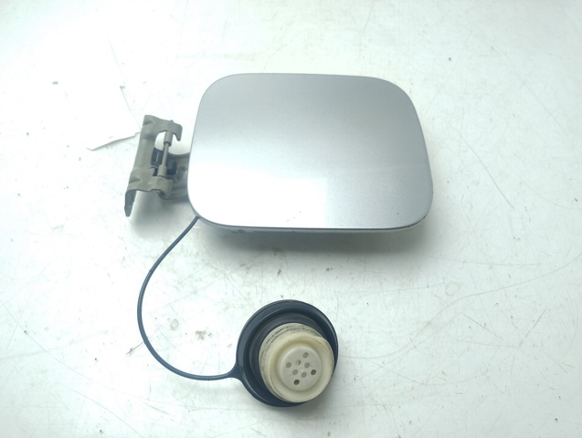 Klapka wlewu paliwa G8830JD0M0 NISSAN