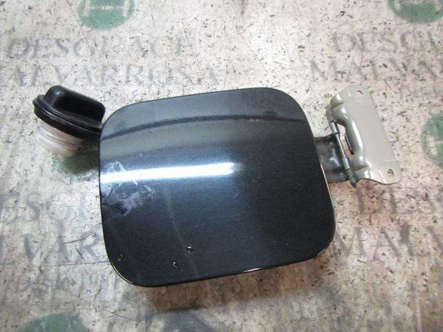 Klapka wlewu paliwa G8830JD0M0 NISSAN