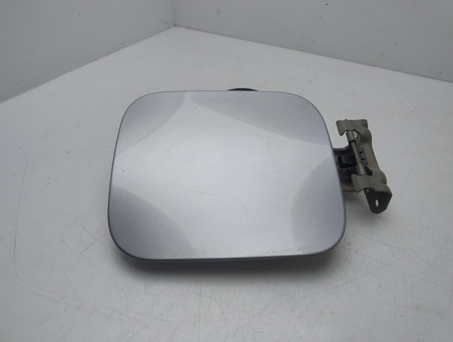 Klapka wlewu paliwa G8830JD0M0 NISSAN