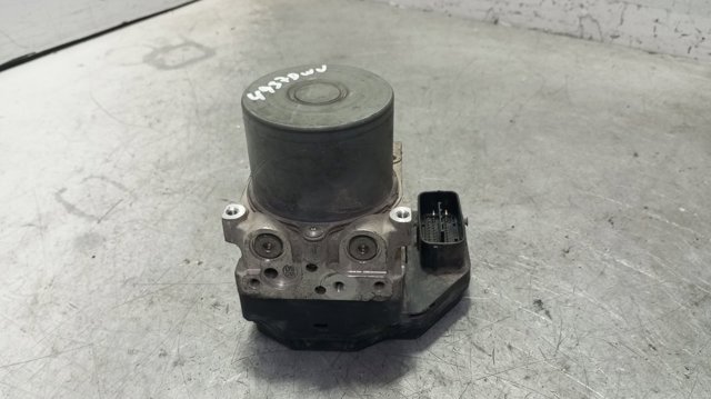 Sterownik ABS  hydrauliczny GAM7437A0 MAZDA