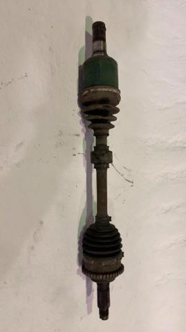 Półoś napędowa przednia lewa GD402560XA MAZDA