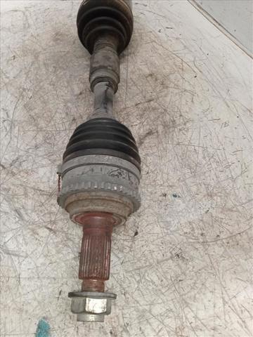 Półoś napędowa przednia lewa GD402560XC MAZDA